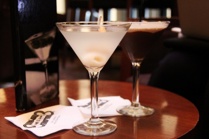 brasserie-PEILLE-min_martini_bar_lychee_chocolate_alcohol_liquor_happy_hour_happy-910161